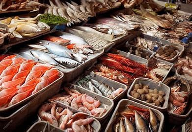 Seafood market display